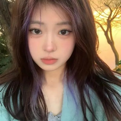 怪兽与女孩 封面